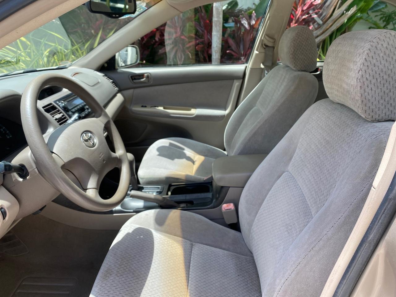 2004 Toyota Camry LE LOW MILES 58,925 1 OWNER Pompano Beach FL