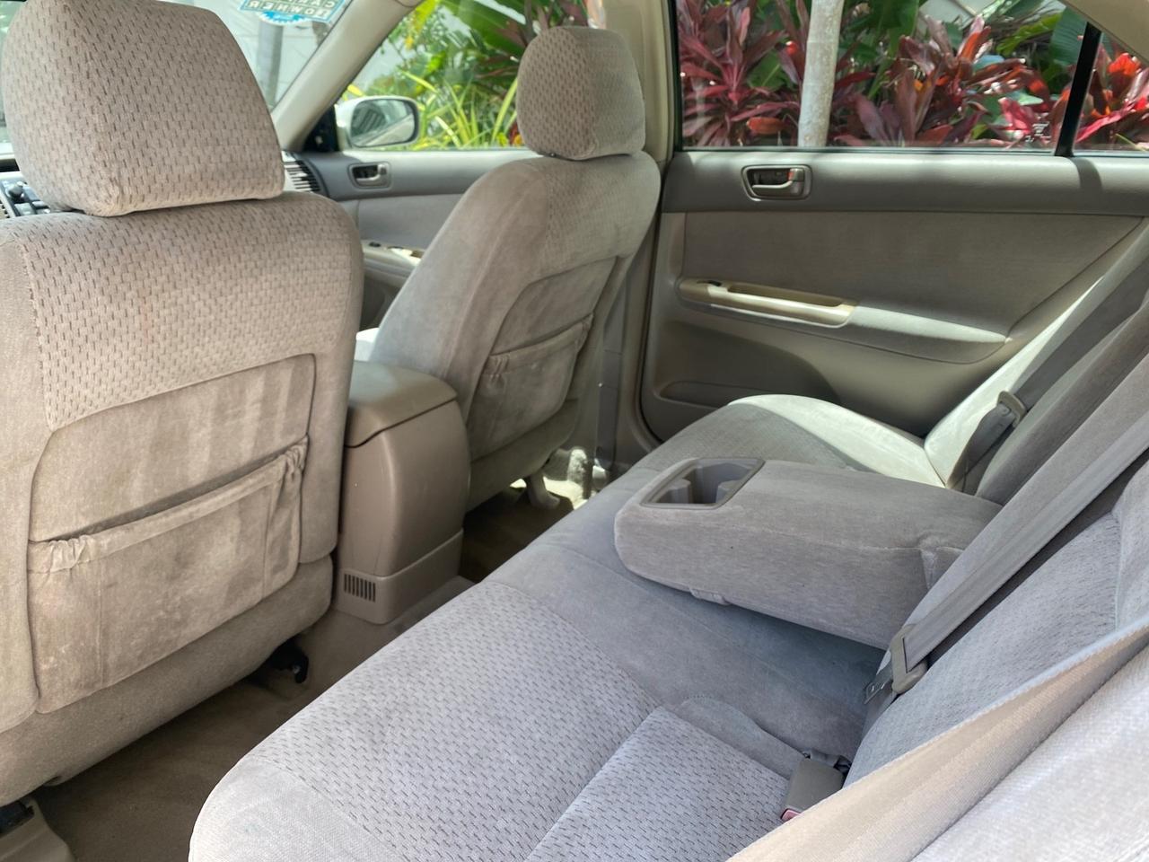 2004 Toyota Camry LE LOW MILES 58,925 1 OWNER Pompano Beach FL