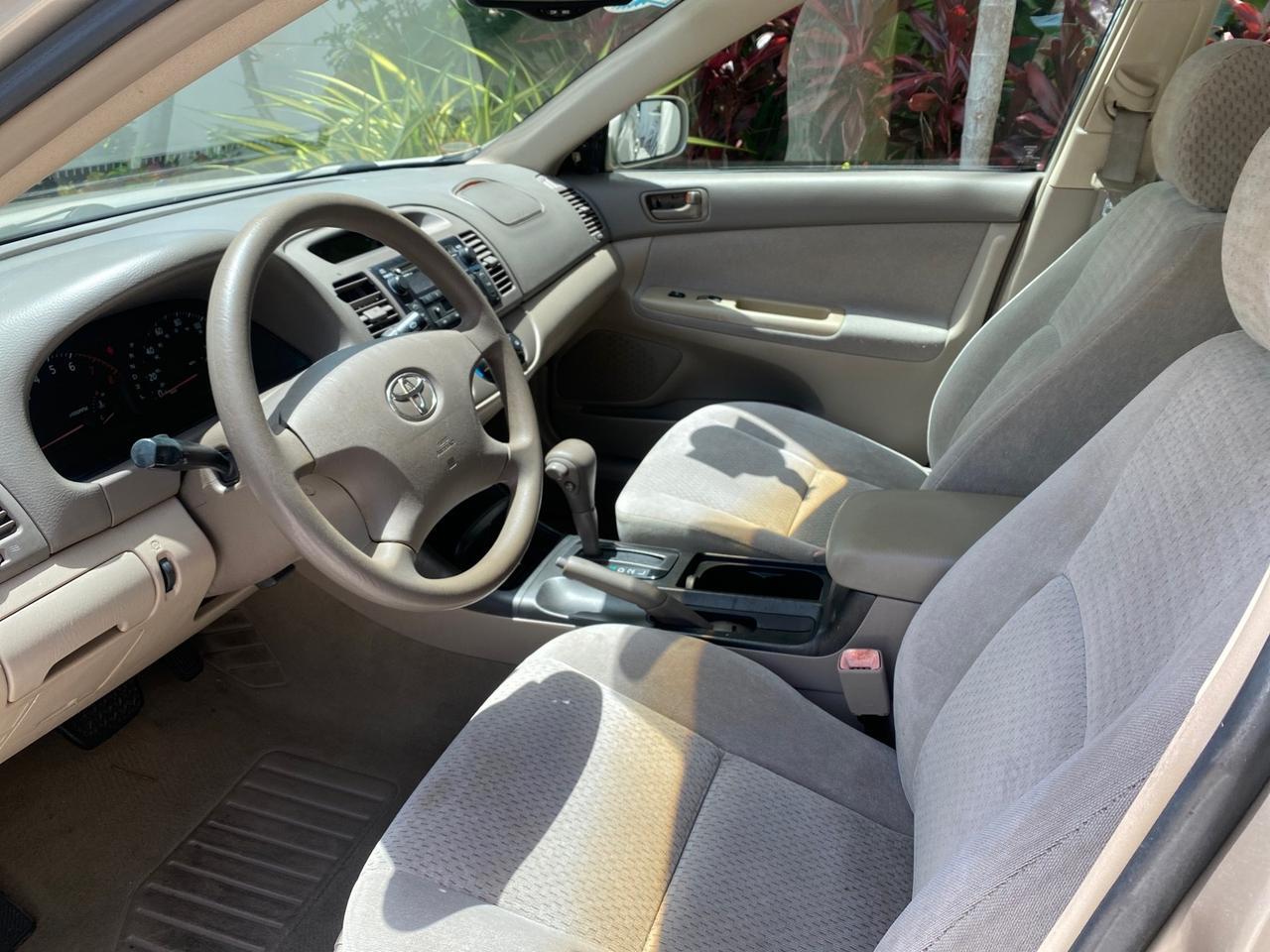 2004 Toyota Camry LE LOW MILES 58,925 1 OWNER Pompano Beach FL