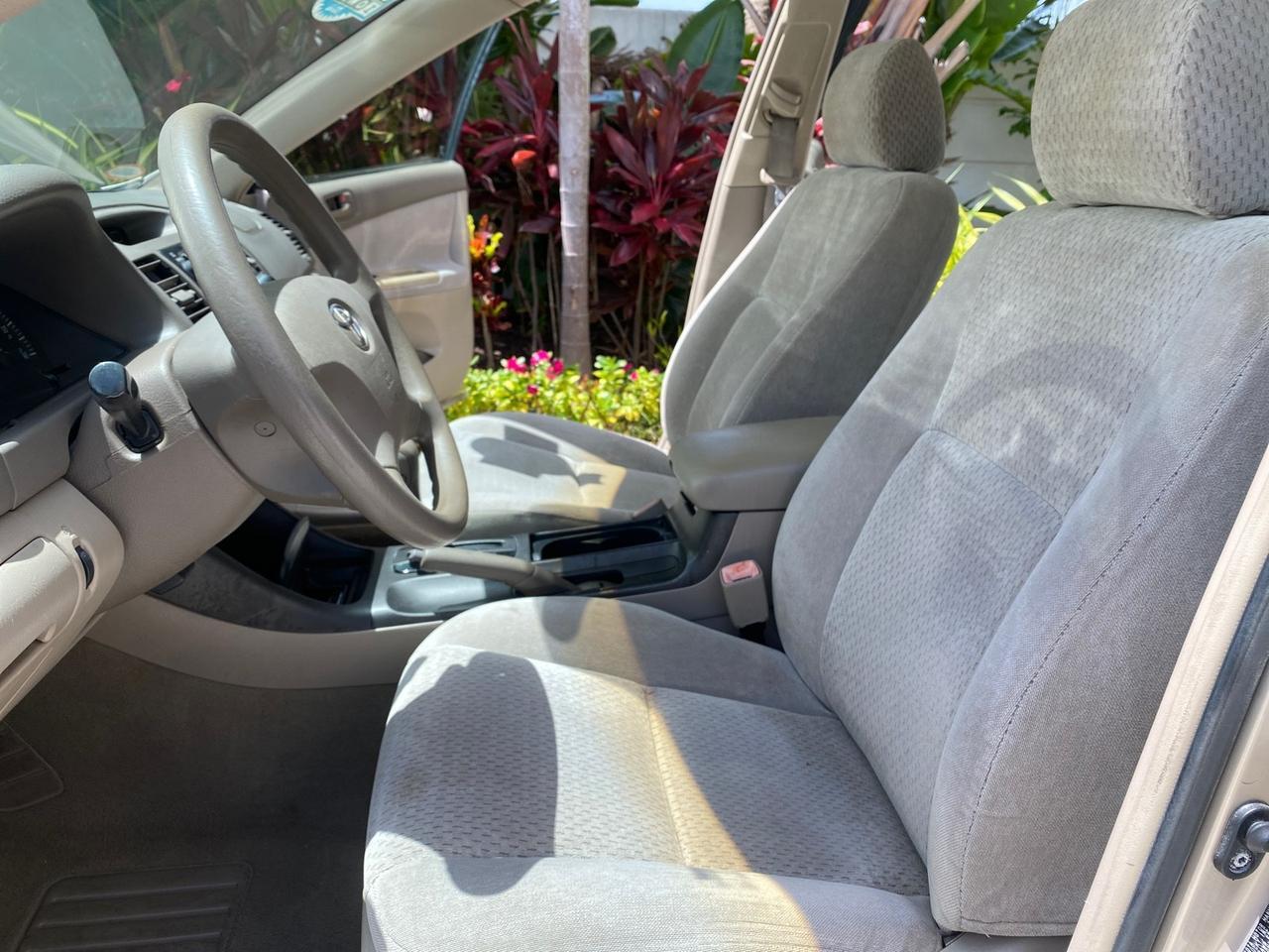 2004 Toyota Camry LE LOW MILES 58,925 1 OWNER Pompano Beach FL