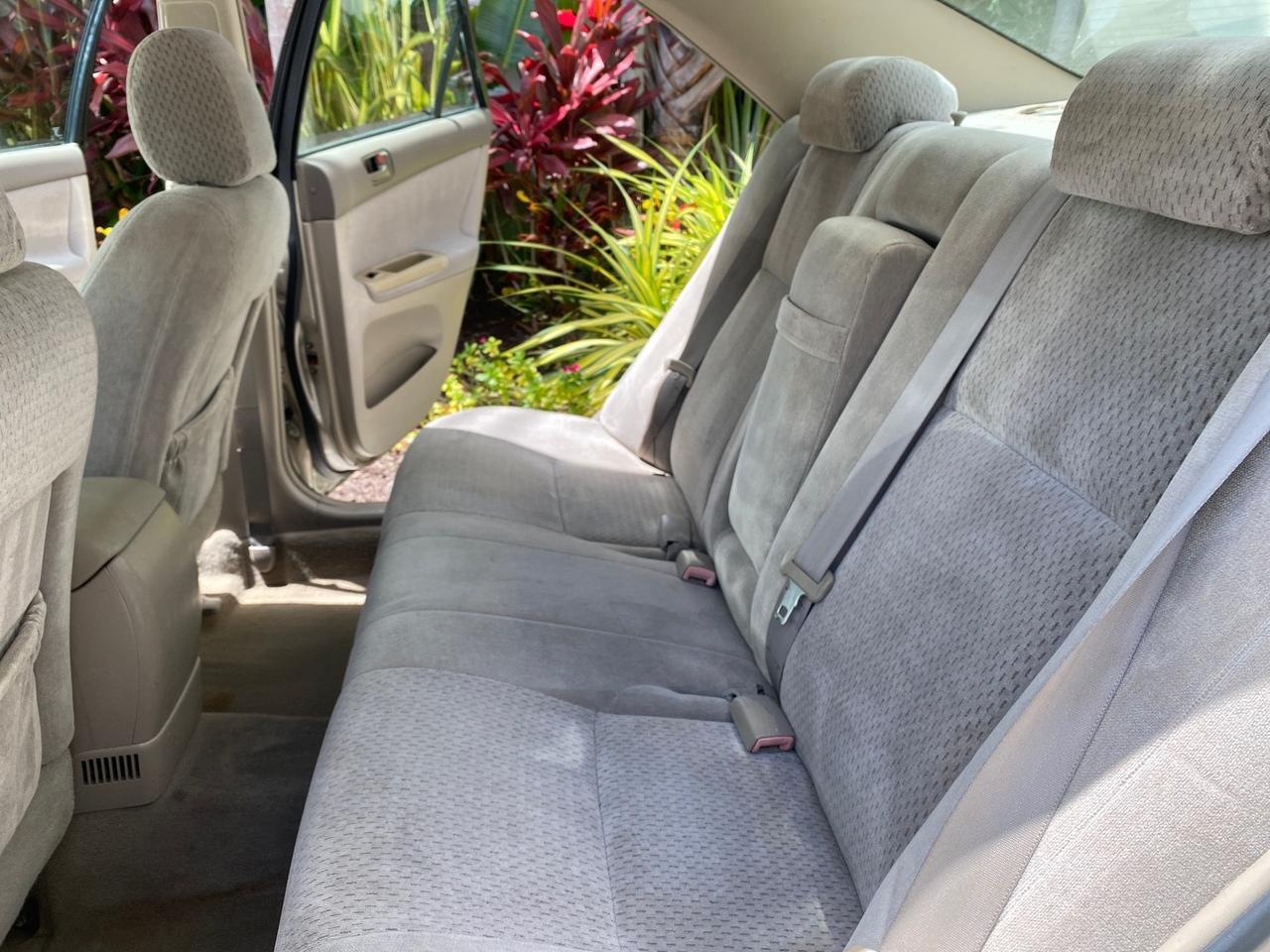 2004 Toyota Camry LE LOW MILES 58,925 1 OWNER Pompano Beach FL