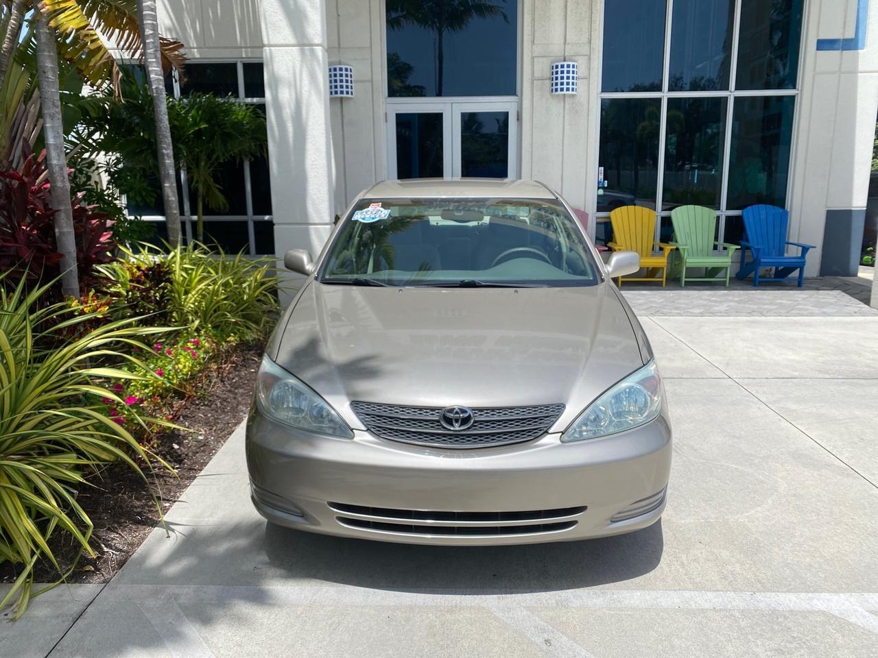 2004 Toyota Camry LE LOW MILES 58,925 1 OWNER Pompano Beach FL