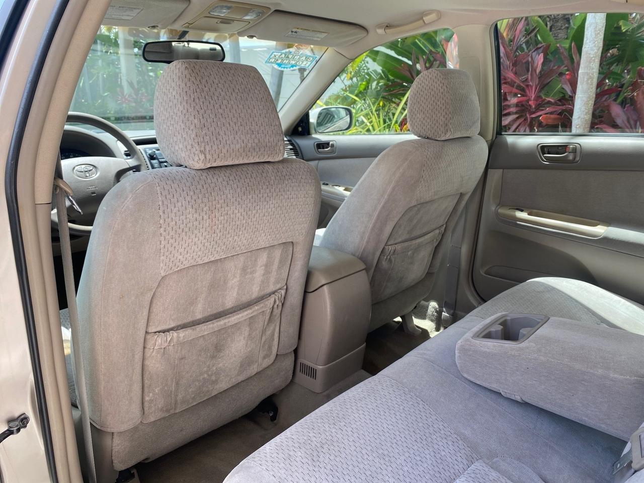 2004 Toyota Camry LE LOW MILES 58,925 1 OWNER Pompano Beach FL