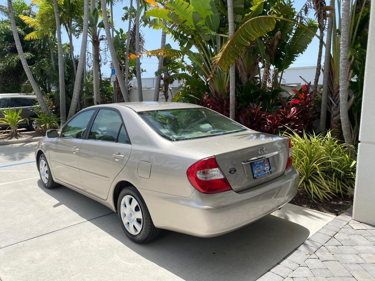 2004 Toyota Camry LE LOW MILES 58,925 1 OWNER Pompano Beach FL