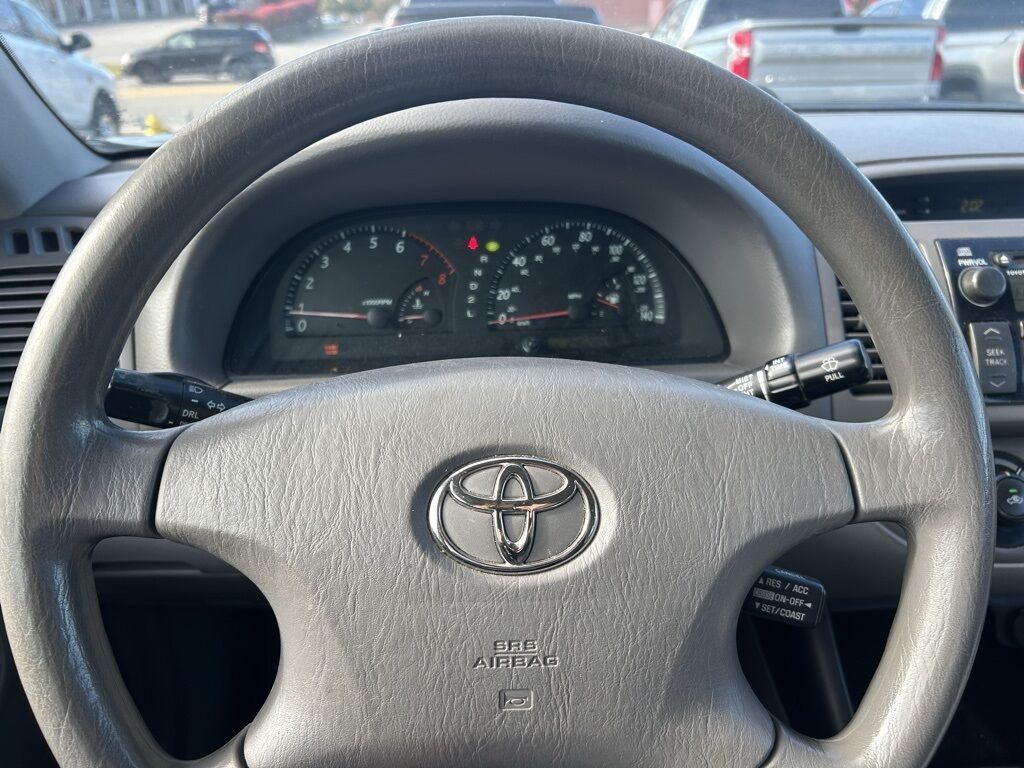 2004 Toyota Camry STD Crestwood KY