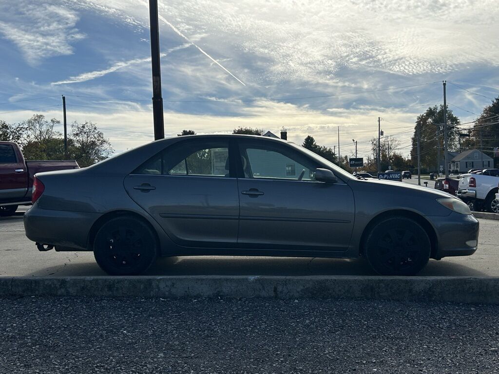 2004 Toyota Camry STD Crestwood KY