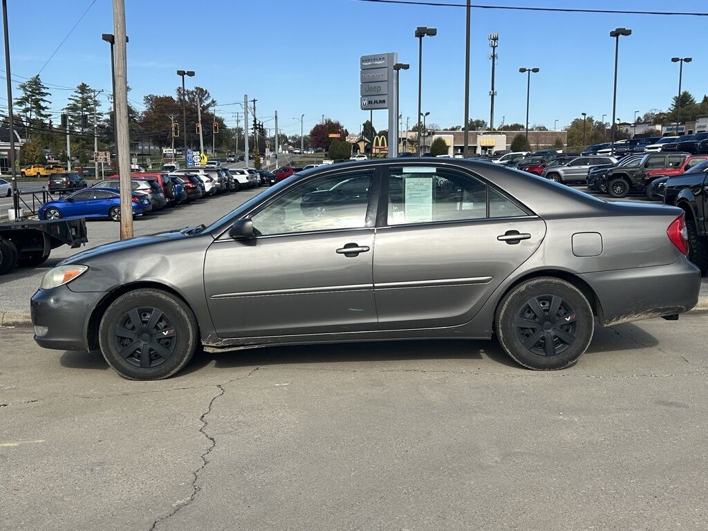 2004 Toyota Camry STD Crestwood KY