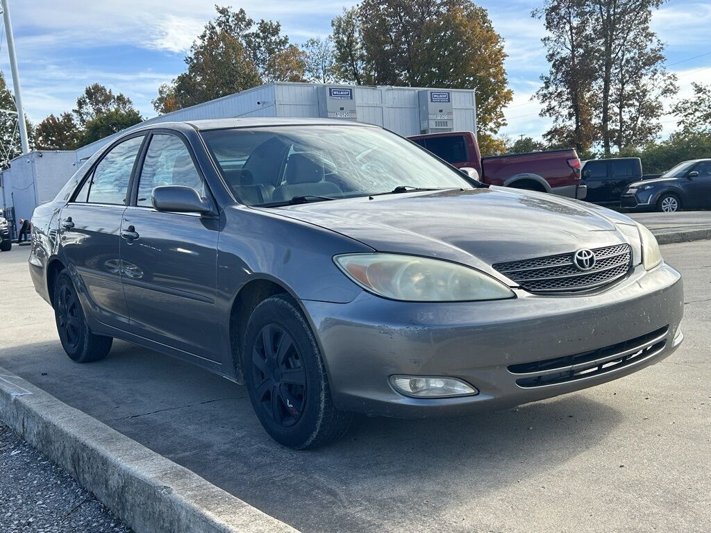 2004 Toyota Camry STD Crestwood KY