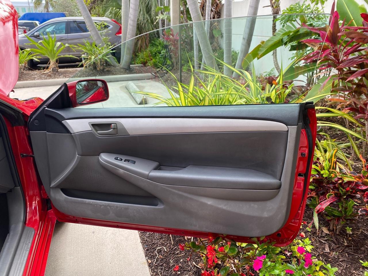 2004 Toyota Camry Solara CONV SE 1 OWNER Pompano Beach FL