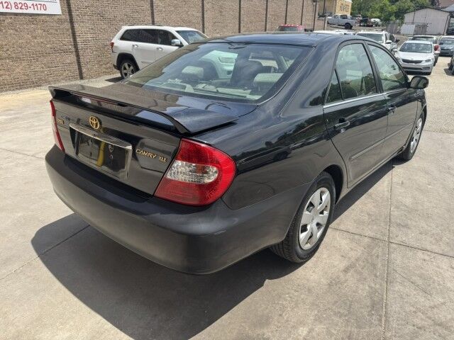 2004 Toyota Camry XLE