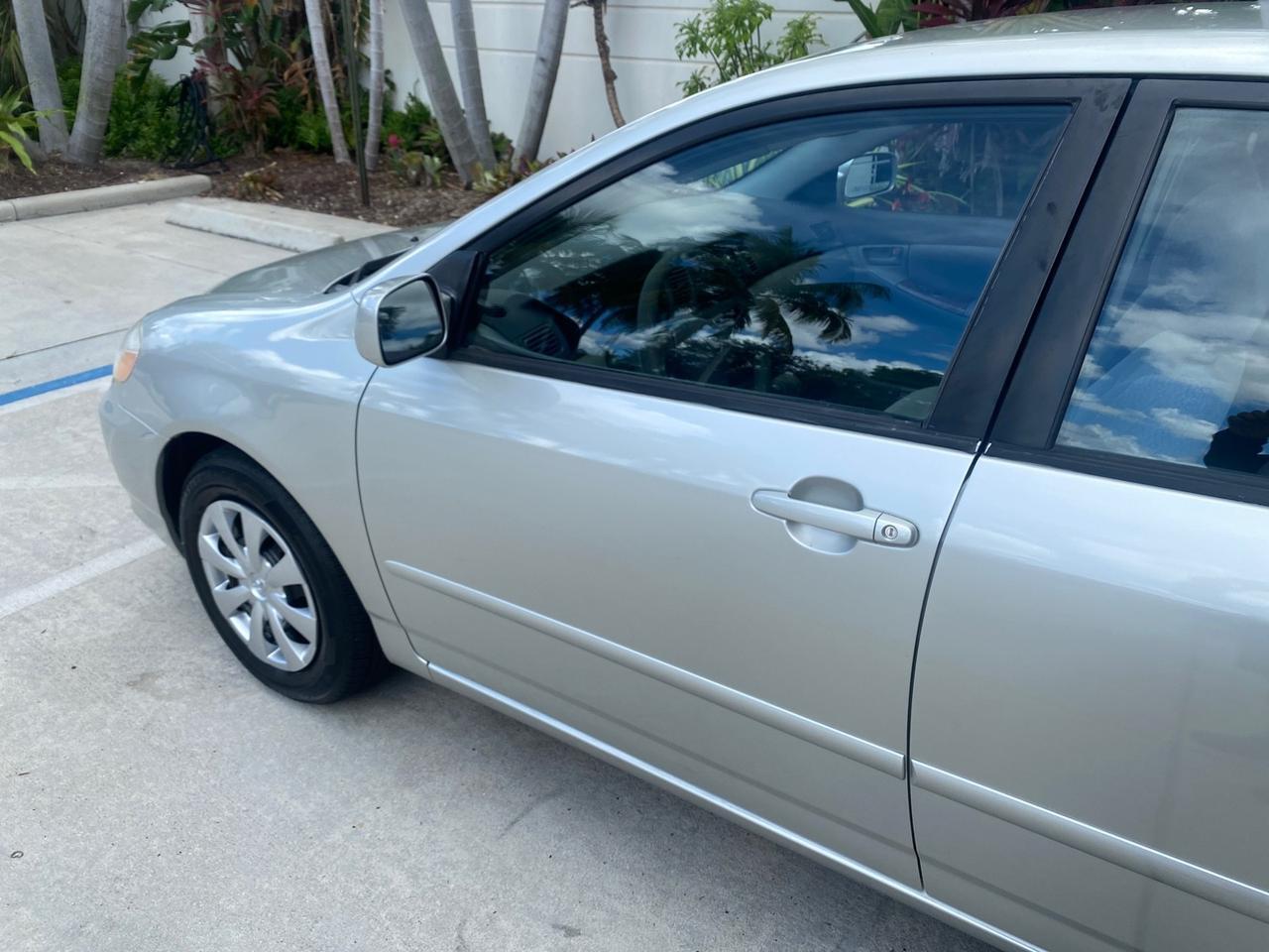 2004 Toyota Corolla LE LOW MILES 47,436 Pompano Beach FL