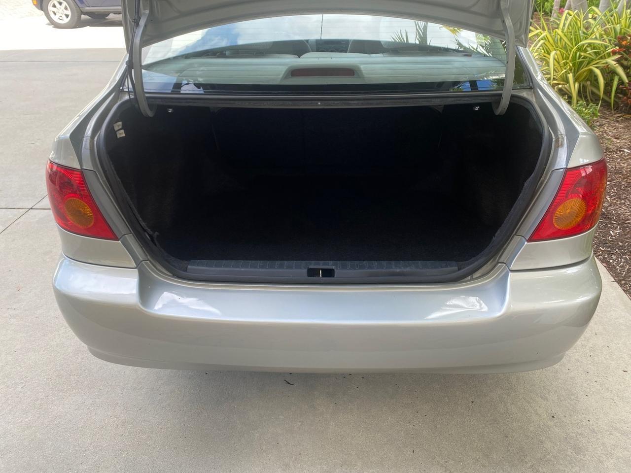 2004 Toyota Corolla LE LOW MILES 47,436 Pompano Beach FL