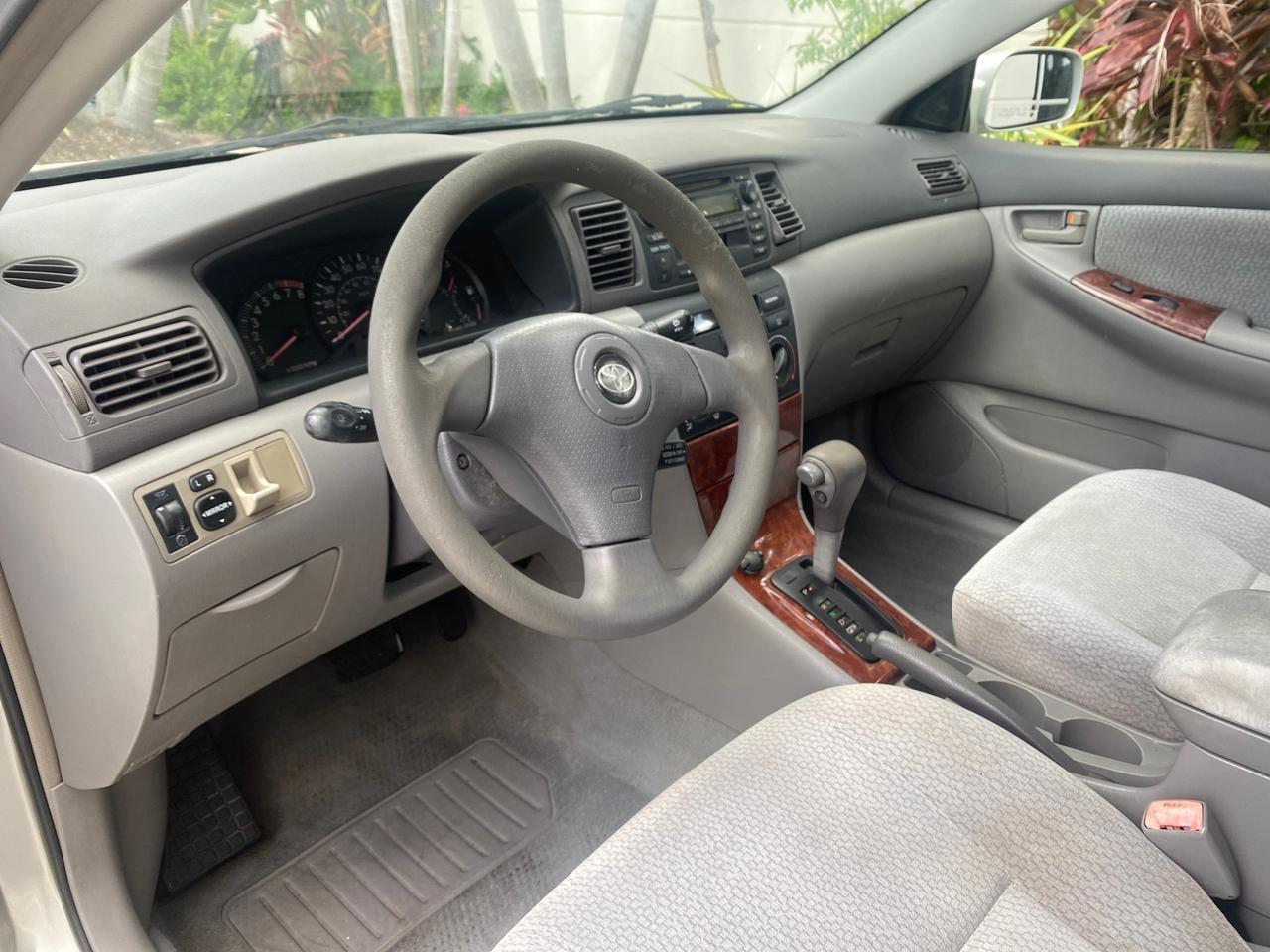 2004 Toyota Corolla LE LOW MILES 47,436 Pompano Beach FL