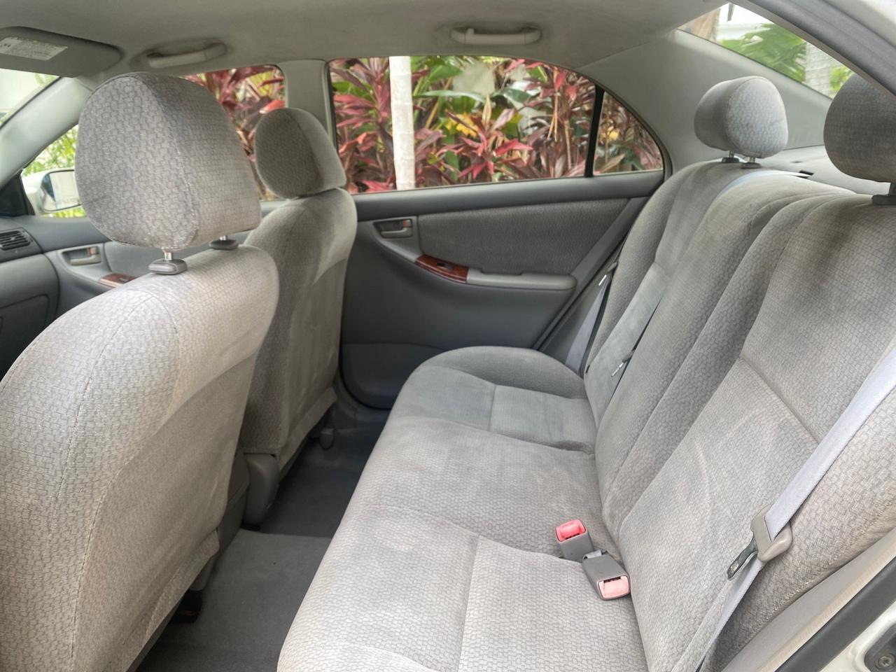 2004 Toyota Corolla LE LOW MILES 47,436 Pompano Beach FL