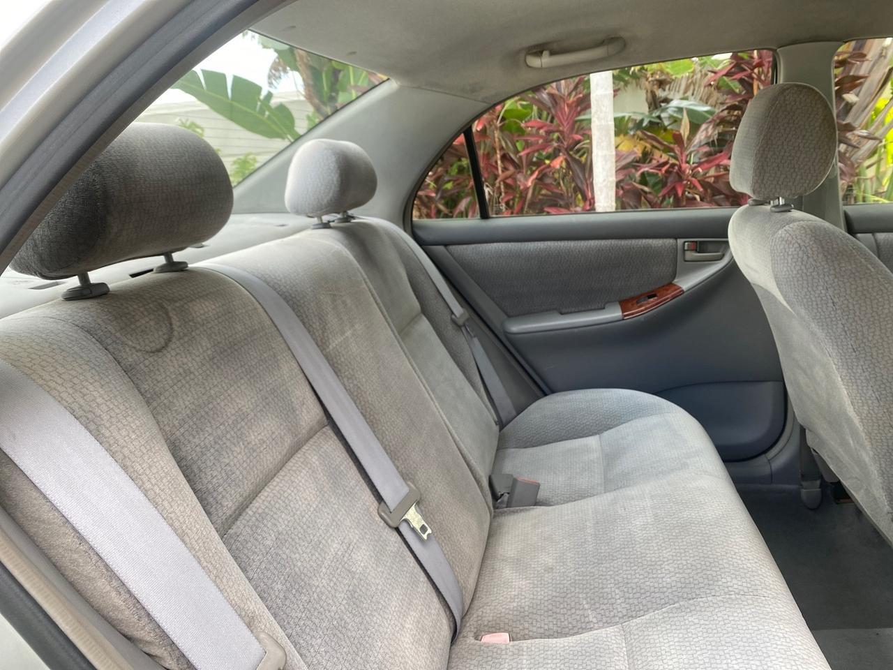 2004 Toyota Corolla LE LOW MILES 47,436 Pompano Beach FL