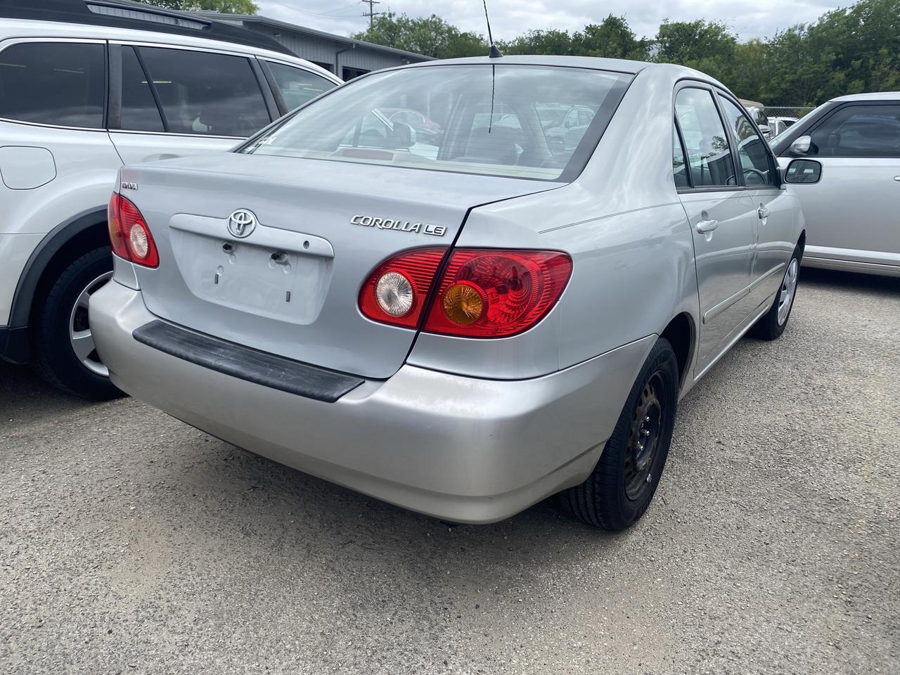 2004 Toyota Corolla LE