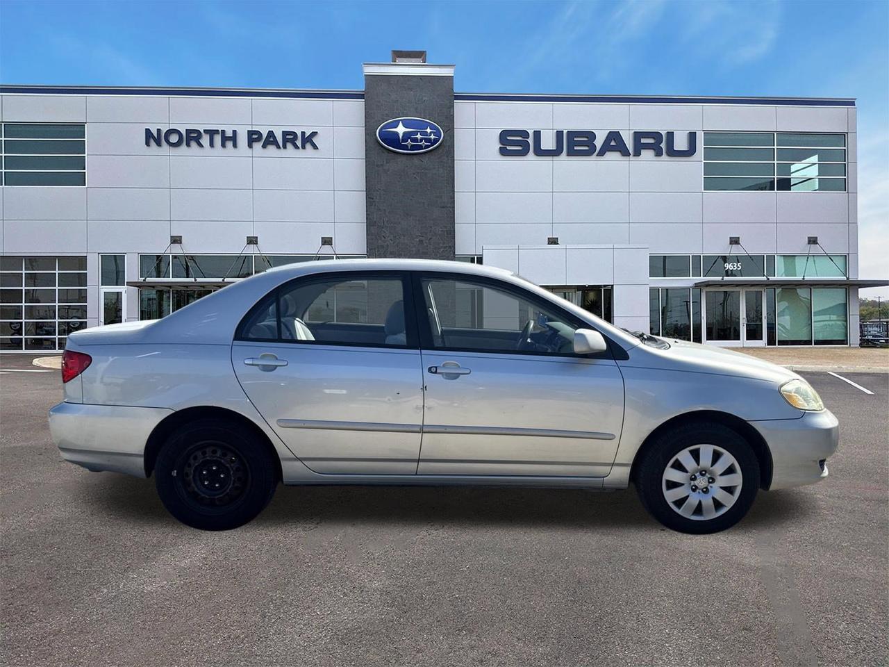 2004 Toyota Corolla LE