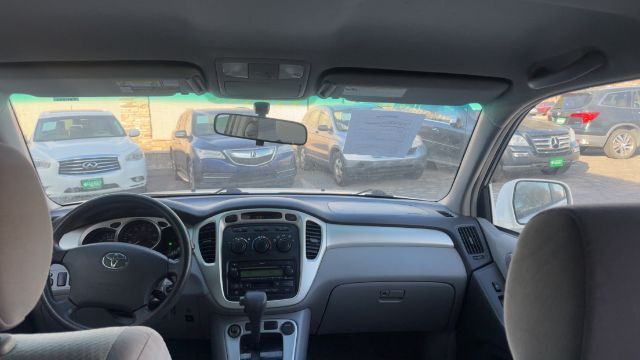 2004 Toyota Highlander Base Sandy UT