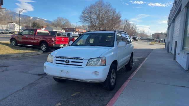2004 Toyota Highlander Base