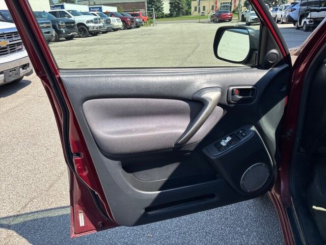 2004 Toyota RAV4 Cleveland OH