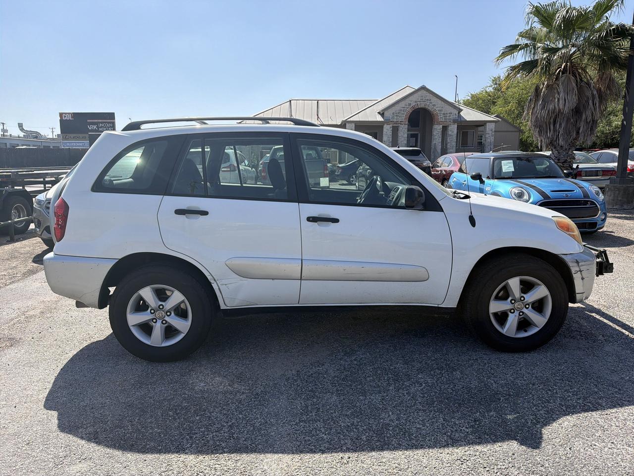 2004 Toyota RAV4
