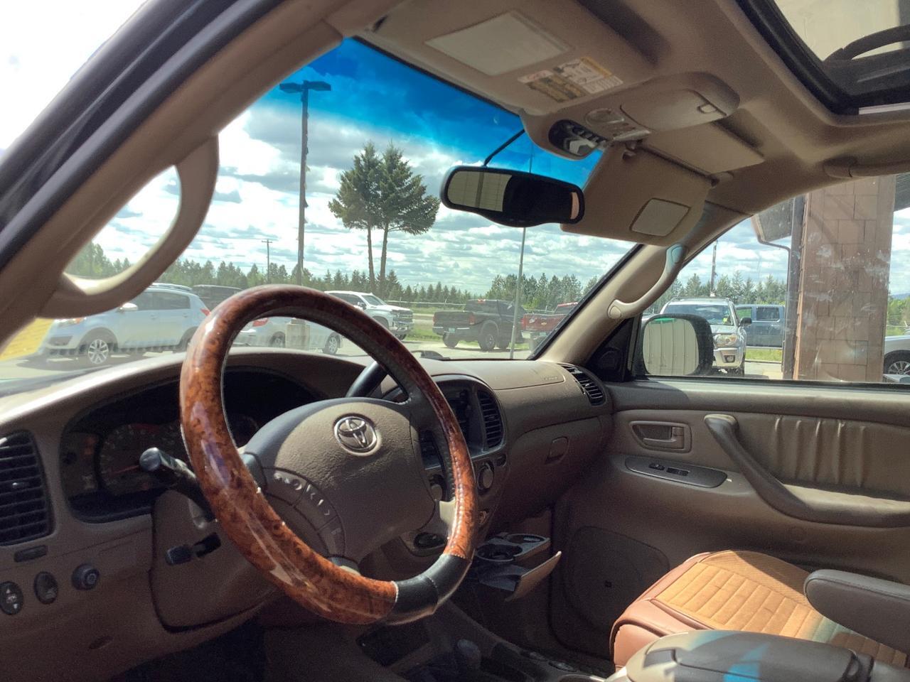 2004 Toyota Sequoia Limited 4WD Hayden ID