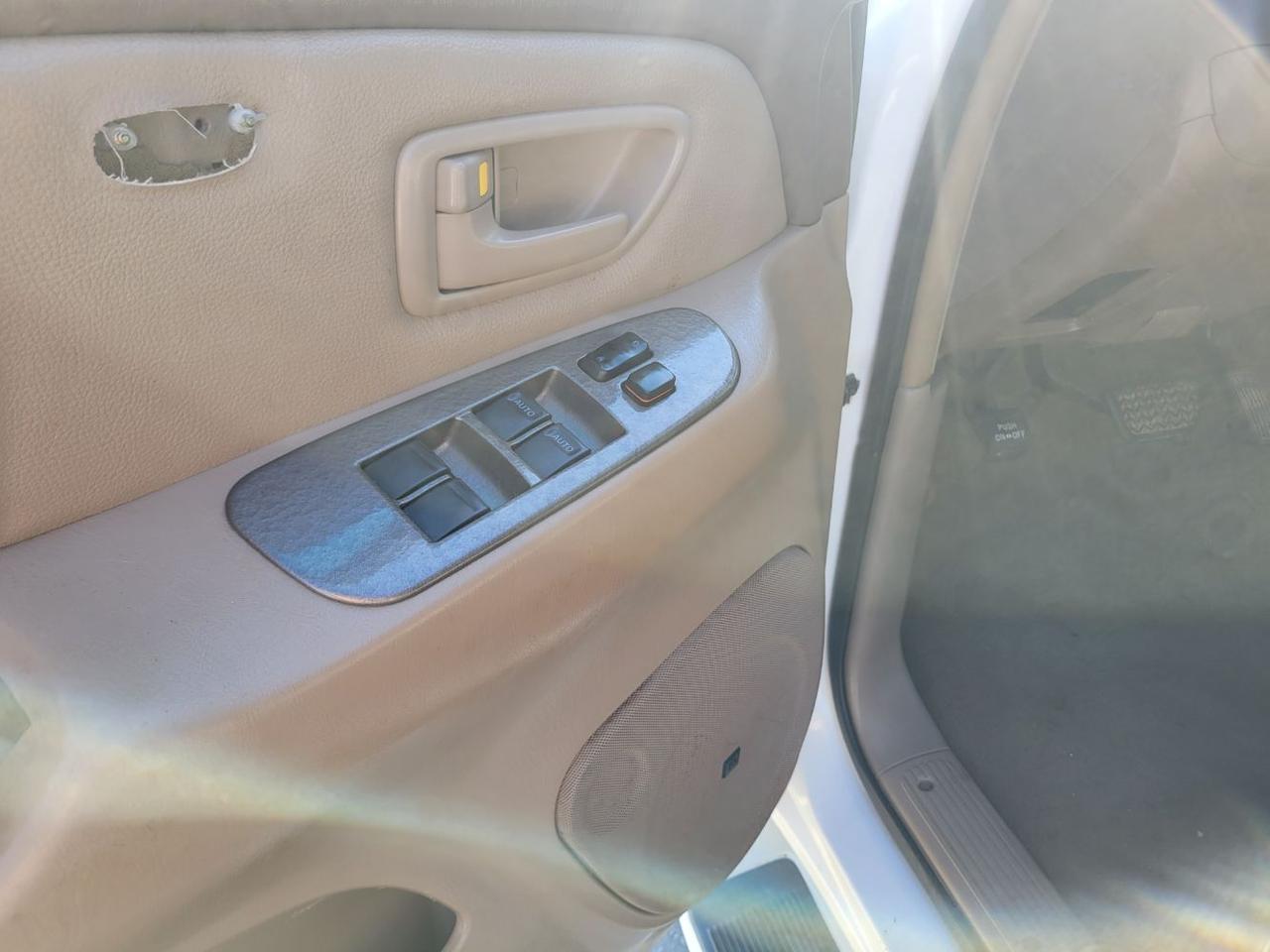 2004 Toyota Sequoia Limited V8 Hardeeville SC