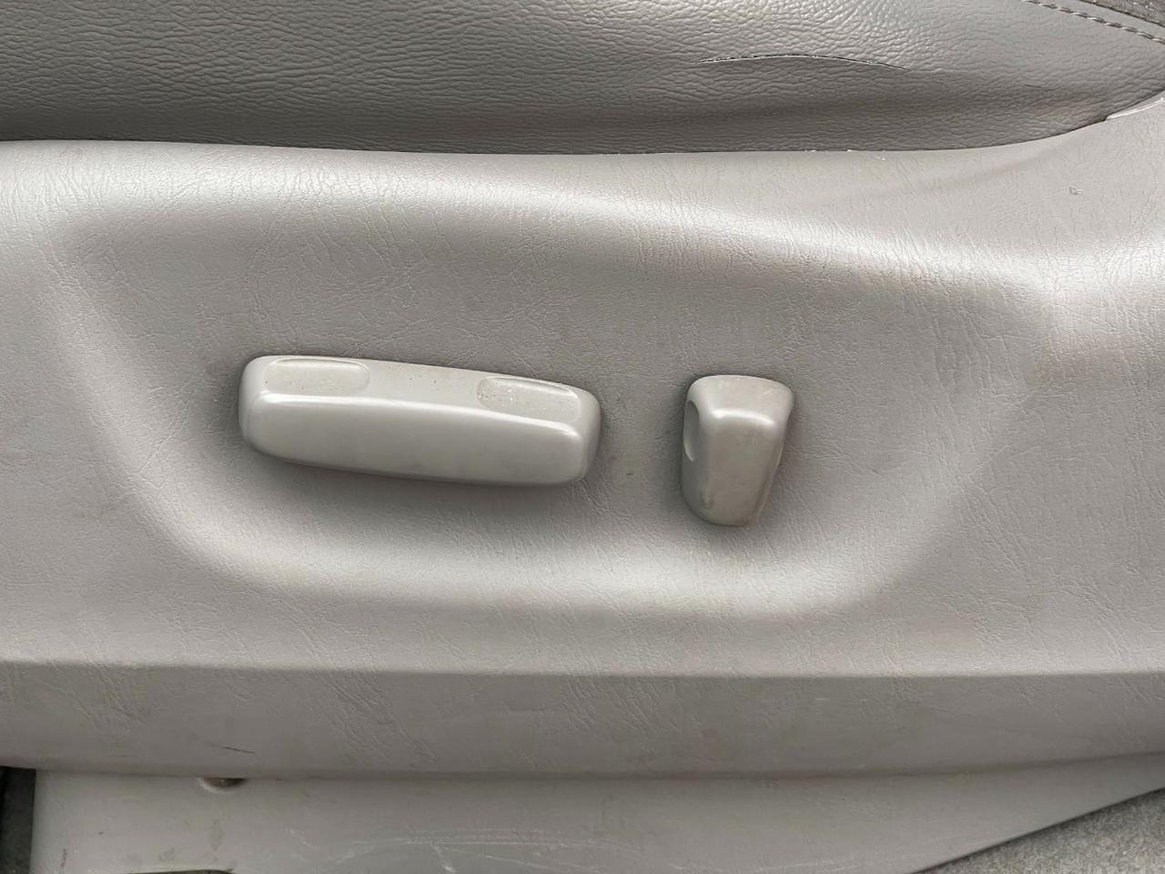 2004 Toyota Sienna XLE | XLE Limited Spokane WA