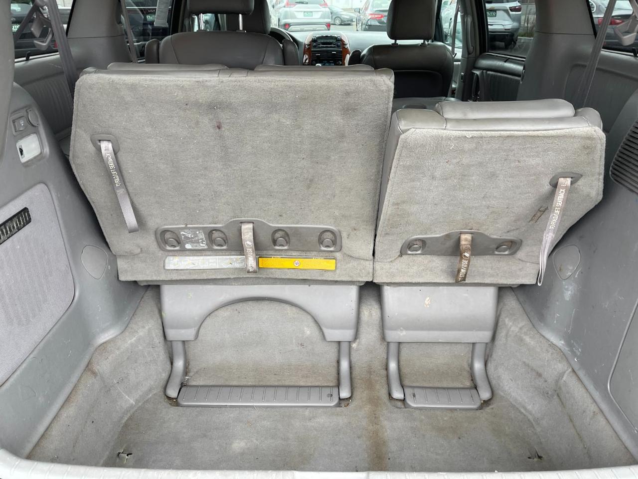 2004 Toyota Sienna XLE | XLE Limited