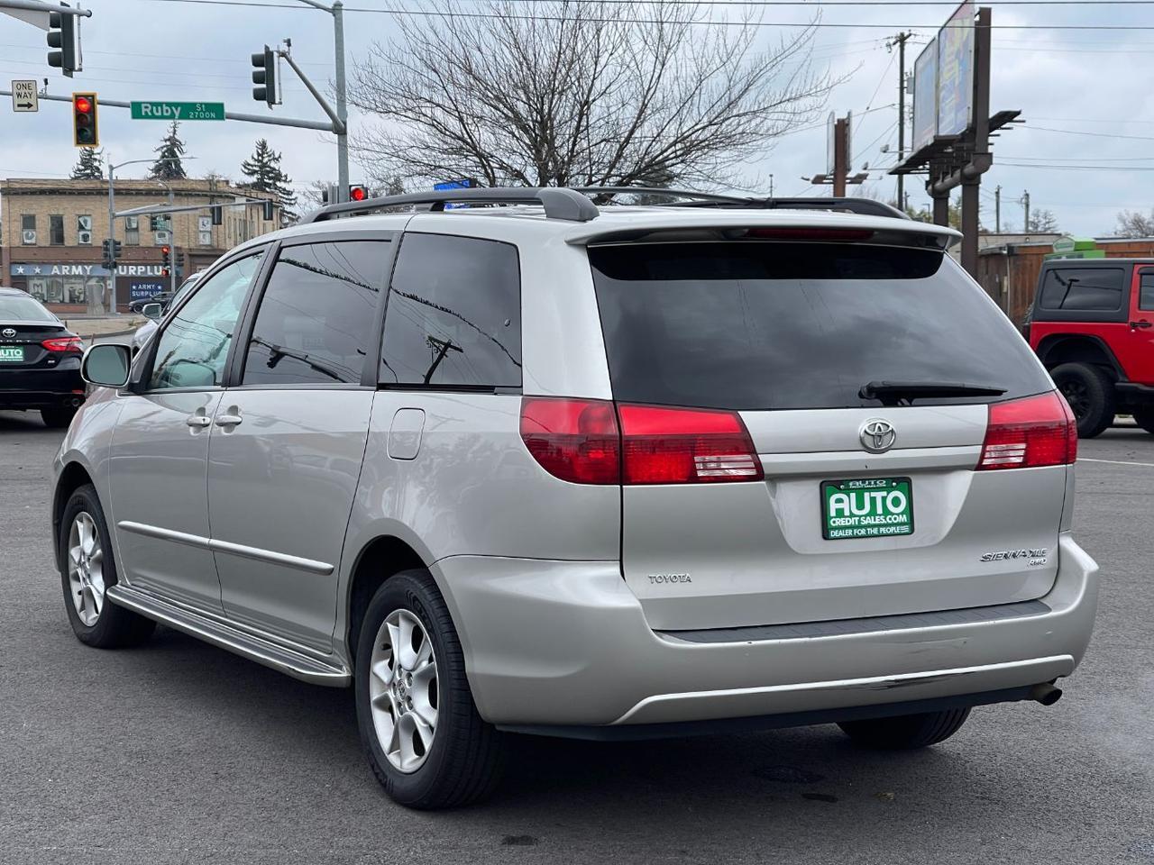 2004 Toyota Sienna XLE | XLE Limited