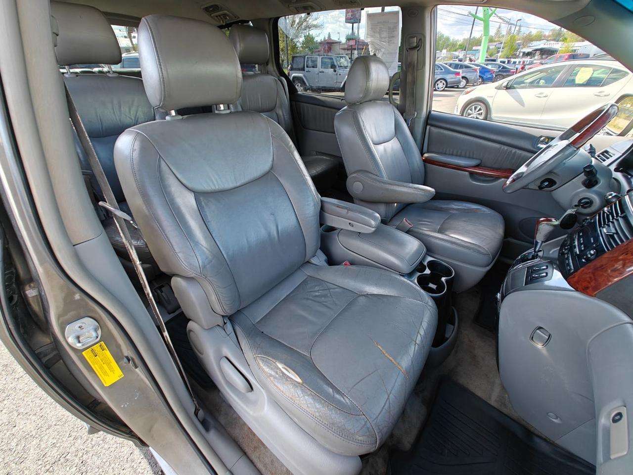 2004 Toyota Sienna XLE | XLE Limited Spokane WA