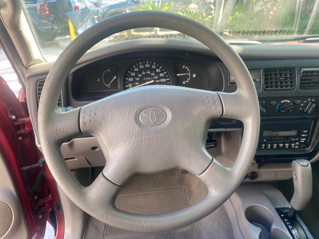 2004 Toyota Tacoma 1 OWNER AUTO AC LIKE NEW Pompano Beach FL