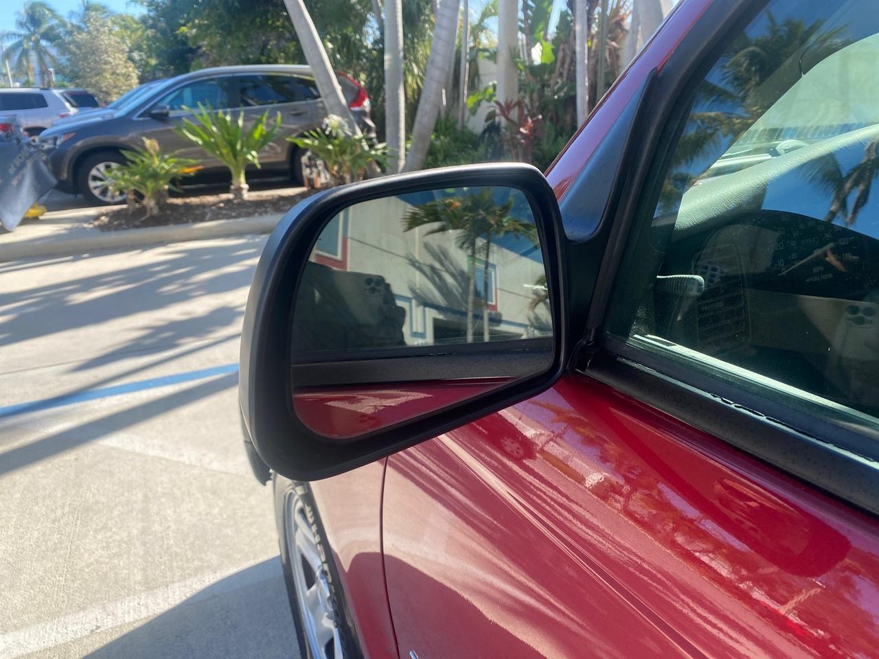 2004 Toyota Tacoma 1 OWNER AUTO AC LIKE NEW Pompano Beach FL