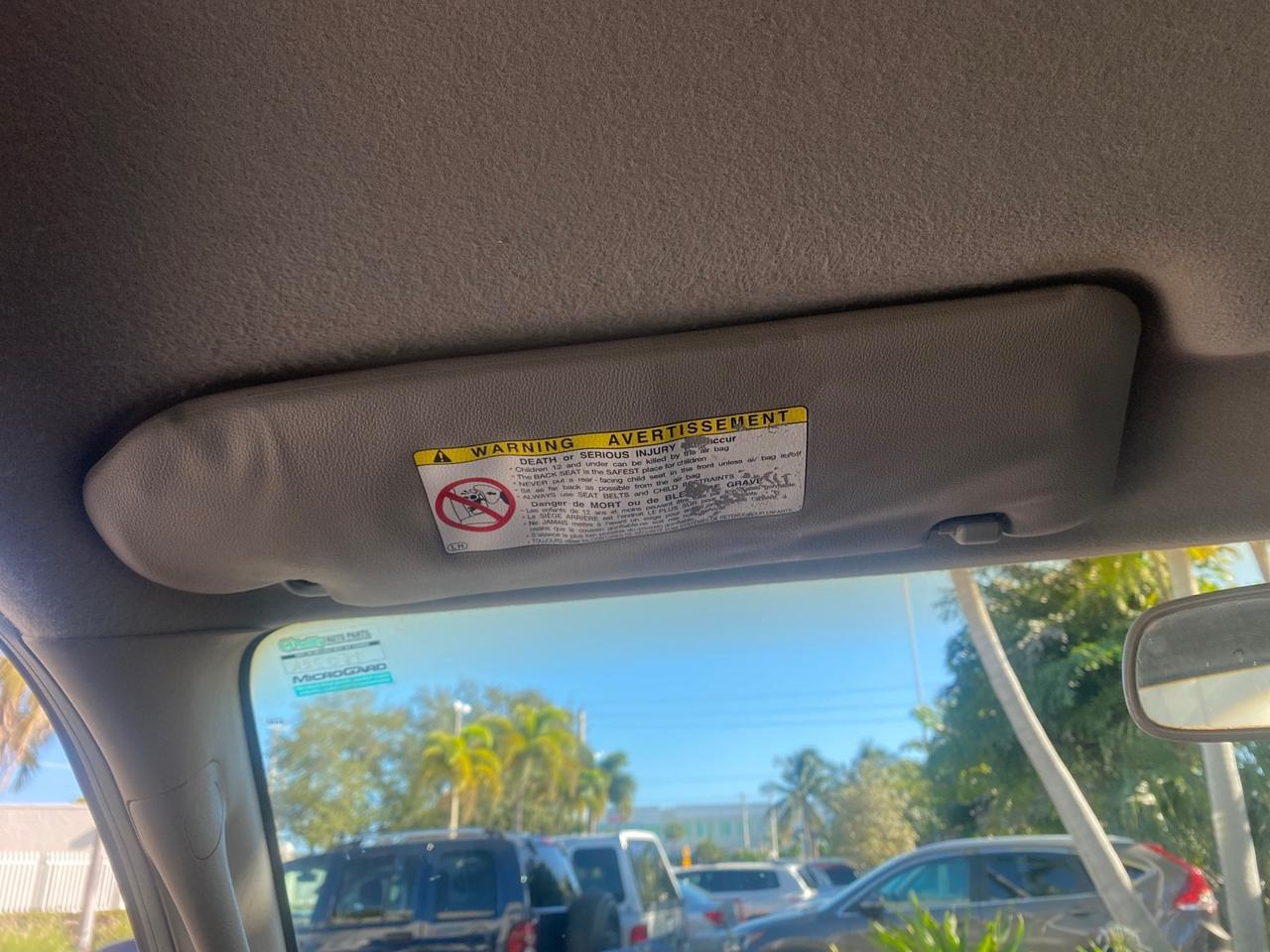 2004 Toyota Tacoma 1 OWNER AUTO AC LIKE NEW Pompano Beach FL