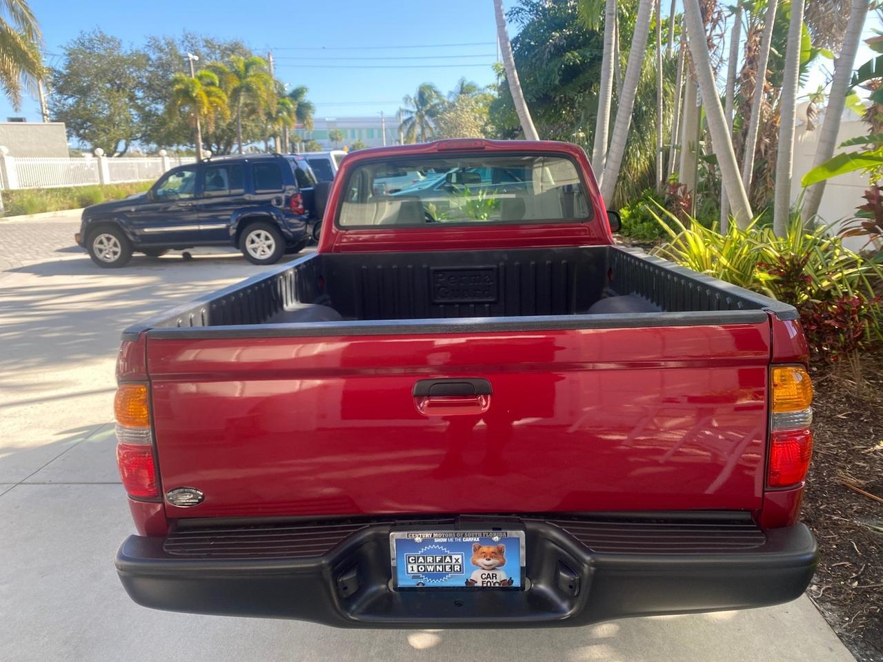 2004 Toyota Tacoma 1 OWNER AUTO AC LIKE NEW Pompano Beach FL