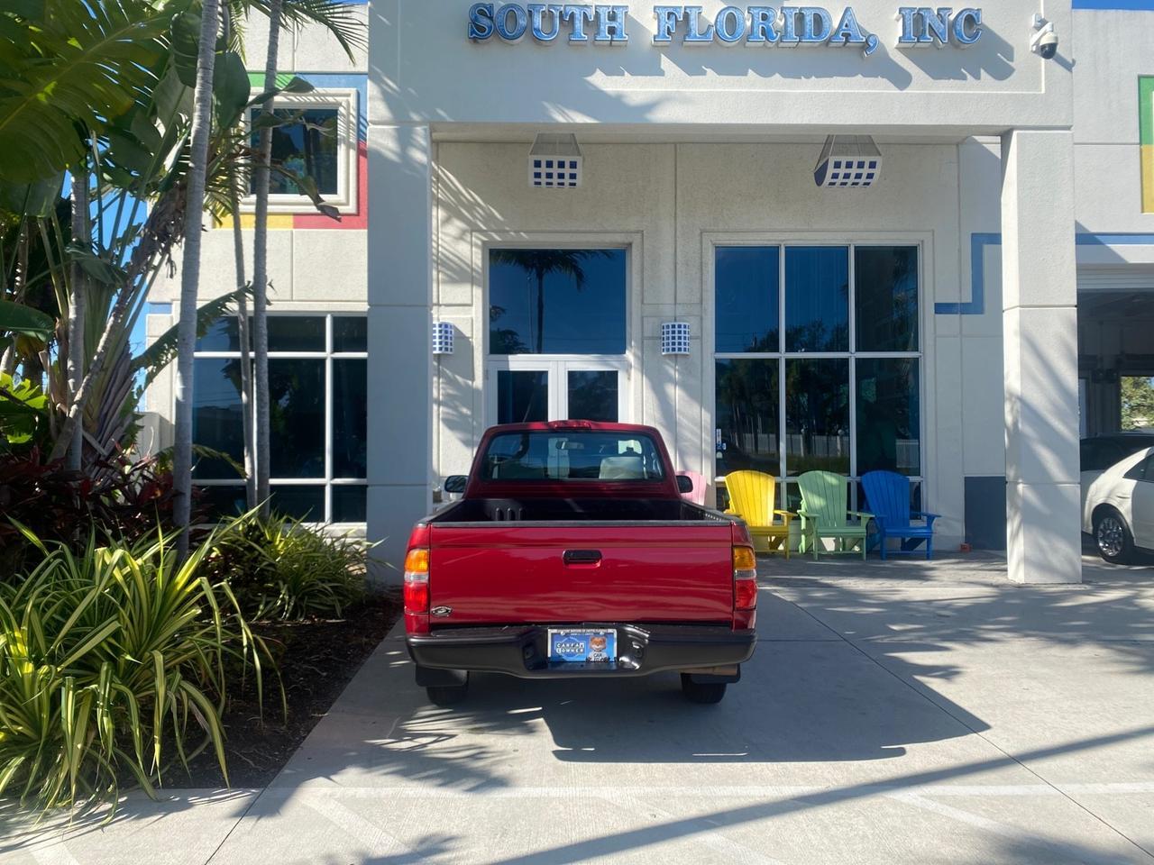 2004 Toyota Tacoma 1 OWNER AUTO AC LIKE NEW Pompano Beach FL