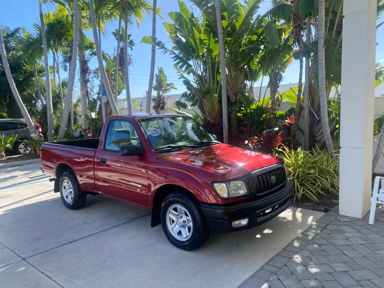 2004 Toyota Tacoma 1 OWNER AUTO AC LIKE NEW Pompano Beach FL