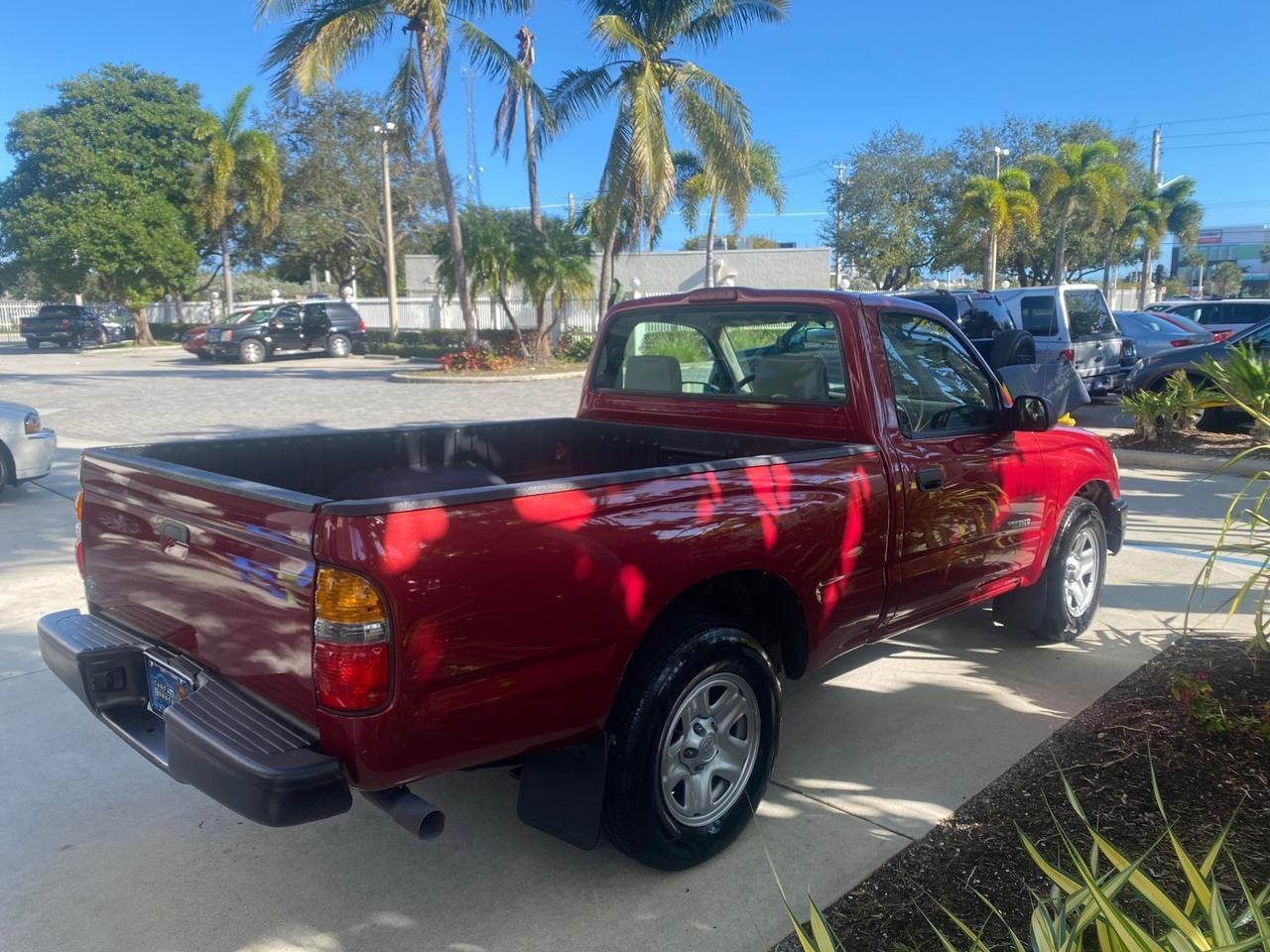 2004 Toyota Tacoma 1 OWNER AUTO AC LIKE NEW Pompano Beach FL