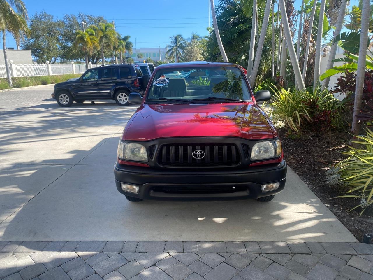 2004 Toyota Tacoma 1 OWNER AUTO AC LIKE NEW Pompano Beach FL
