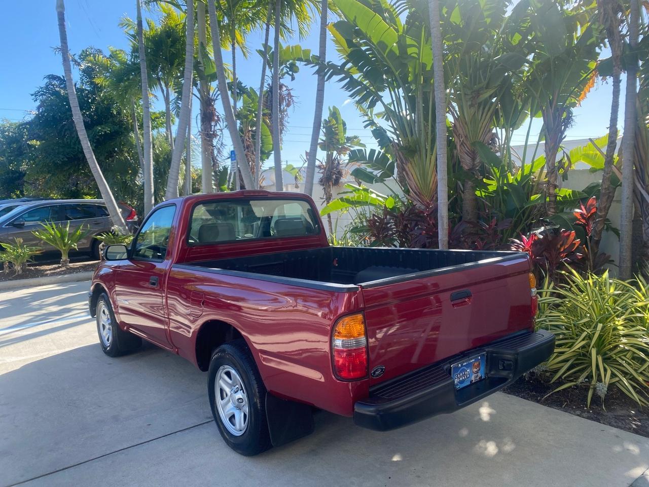 2004 Toyota Tacoma 1 OWNER AUTO AC LIKE NEW Pompano Beach FL