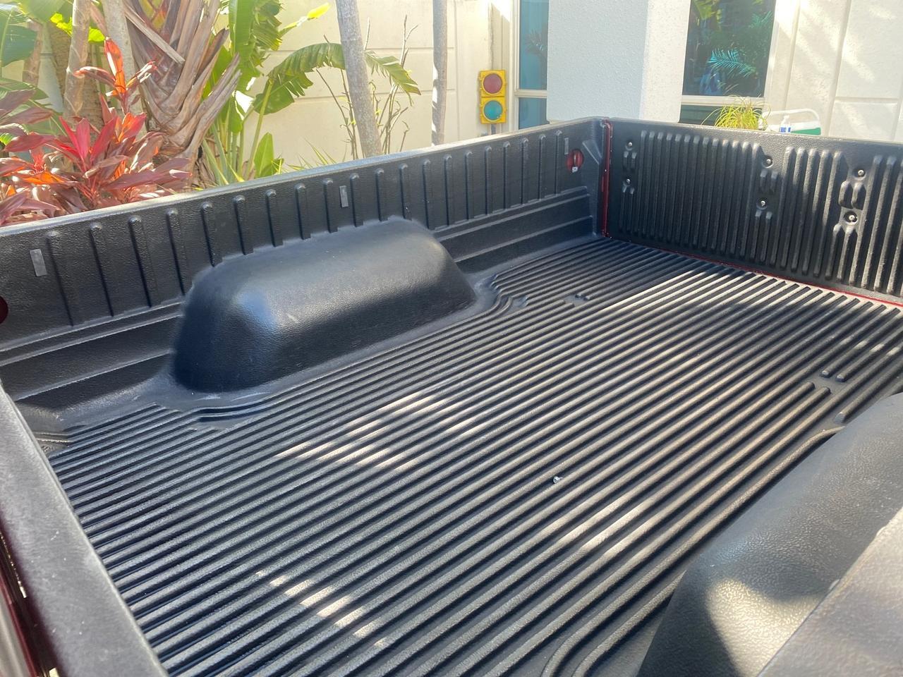 2004 Toyota Tacoma 1 OWNER AUTO AC LIKE NEW Pompano Beach FL