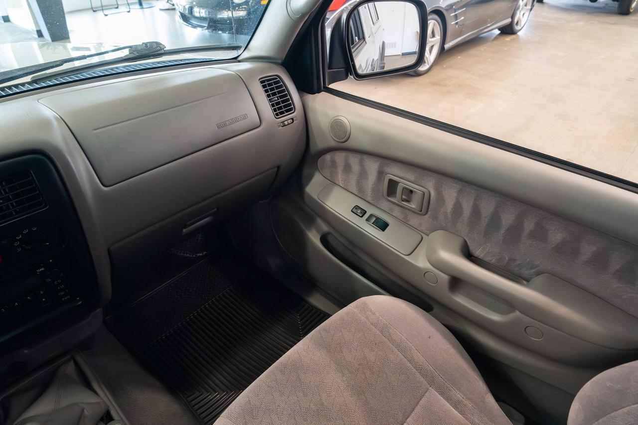 2004 Toyota Tacoma Base Gladstone OR