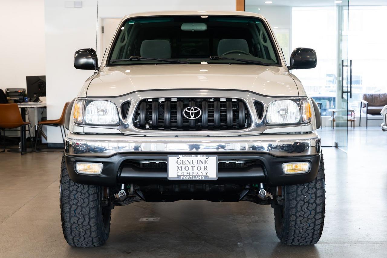 2004 Toyota Tacoma Base