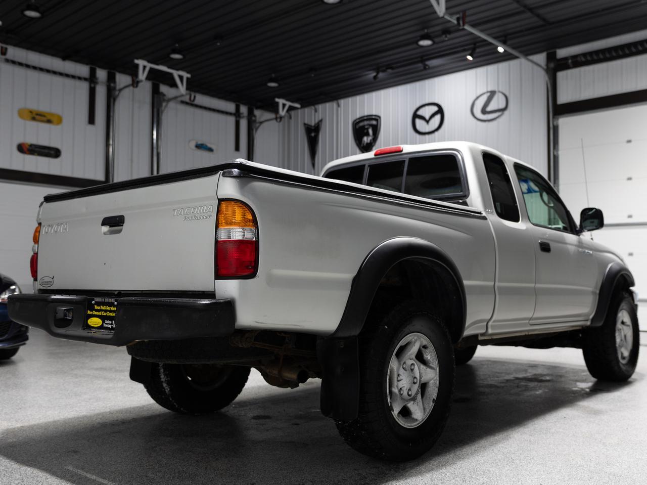 2004 Toyota Tacoma PreRunner Club Cab Cranberry PA