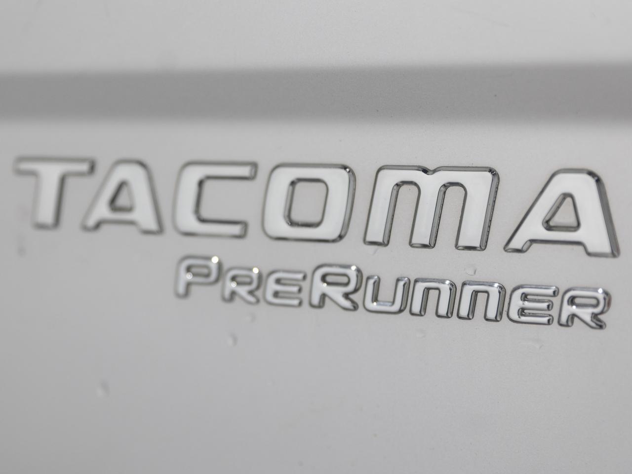 2004 Toyota Tacoma PreRunner Club Cab Cranberry PA