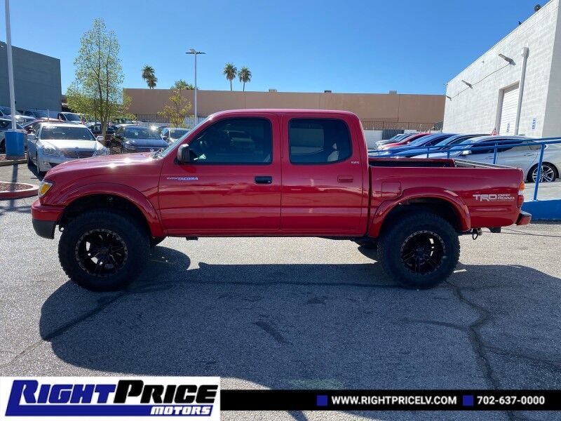 2004 Toyota Tacoma PreRunner photo 2