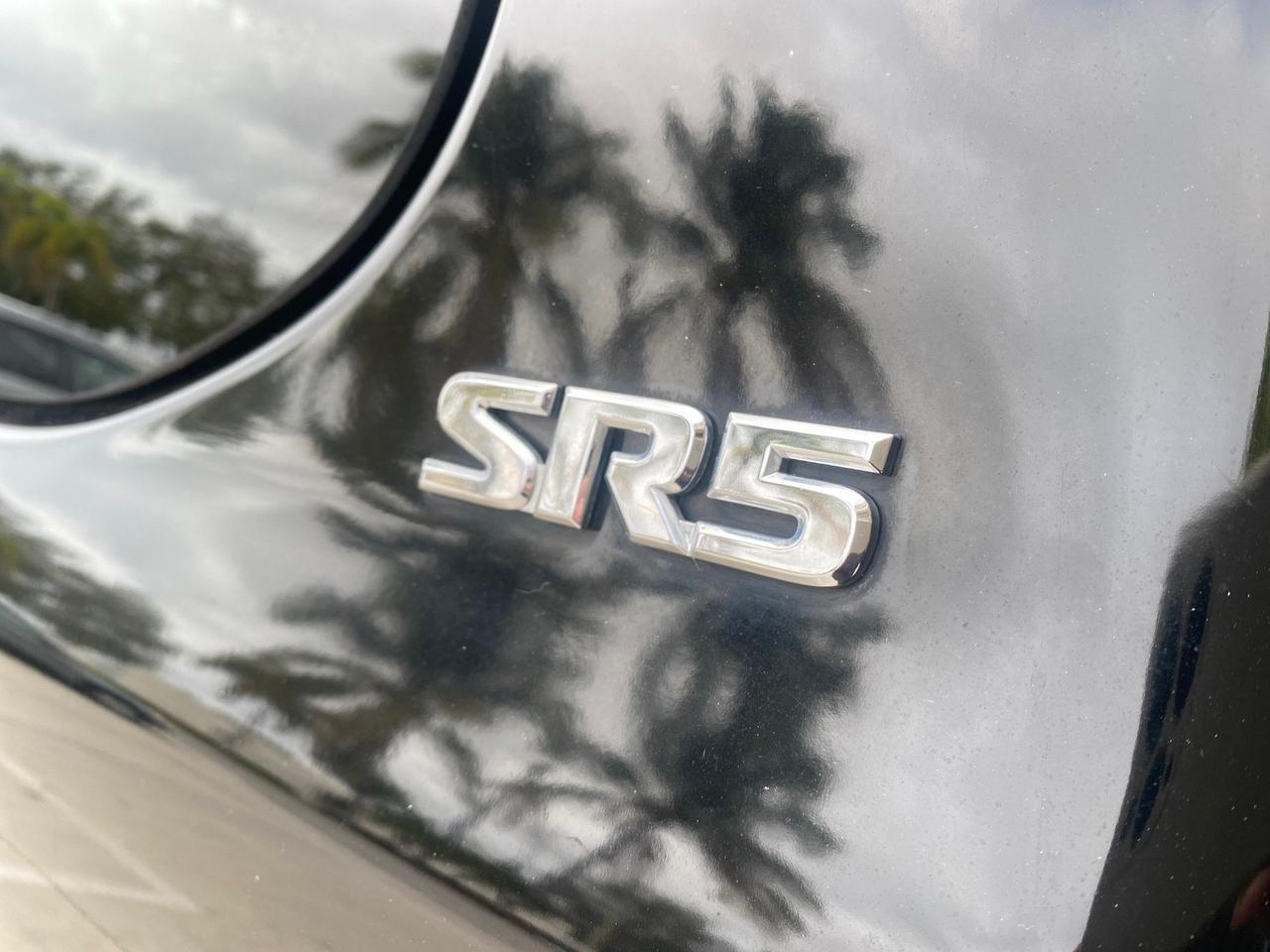 2004 Toyota Tundra SR5 1 OWNER 4WD XTRA CAB STEP SIDE Pompano Beach FL