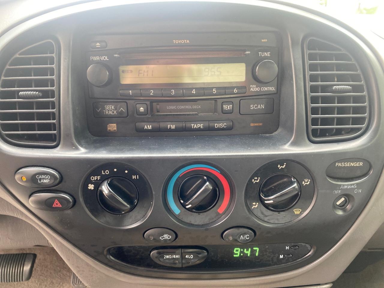 2004 Toyota Tundra SR5 1 OWNER 4WD XTRA CAB STEP SIDE Pompano Beach FL