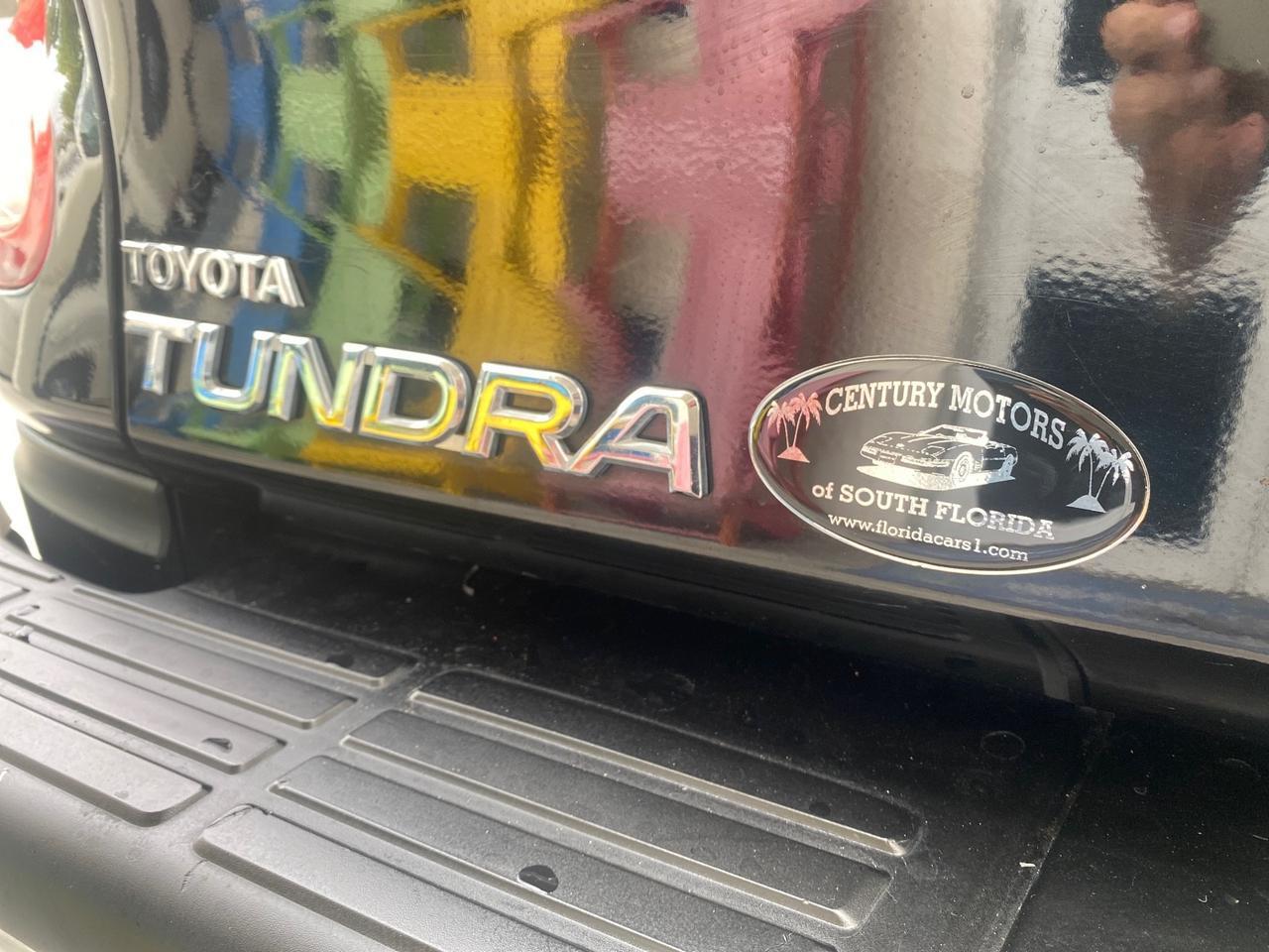 2004 Toyota Tundra SR5 1 OWNER 4WD XTRA CAB STEP SIDE Pompano Beach FL