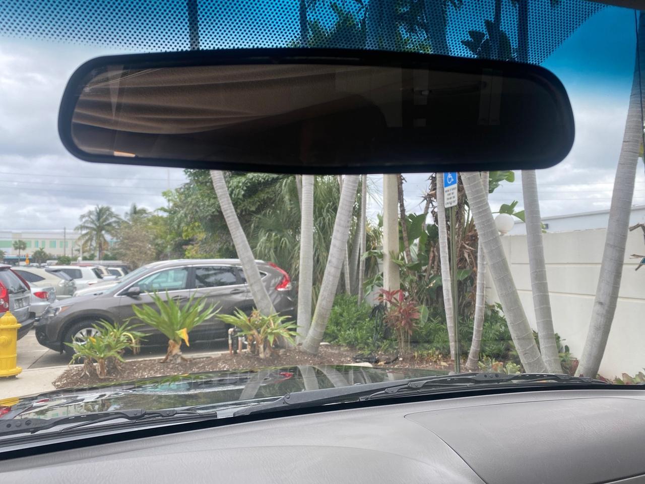 2004 Toyota Tundra SR5 1 OWNER 4WD XTRA CAB STEP SIDE Pompano Beach FL